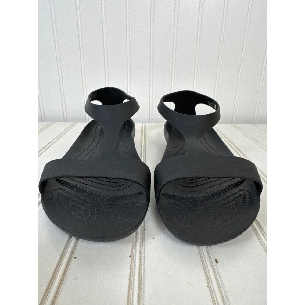 Crocs Serena Sandal Women's Size W 10 Black Strappy Lightweight Comfort Gorpcore